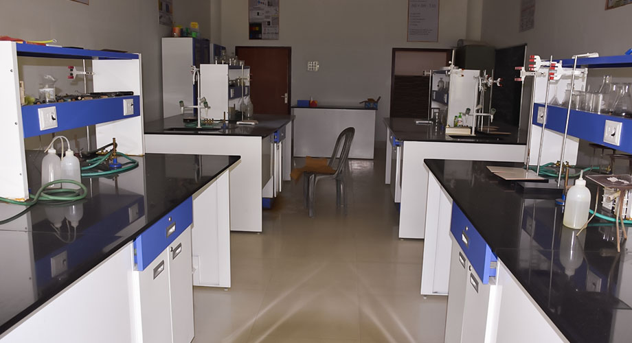 laboratories-0